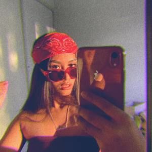 Meet your Posher, Cristine may